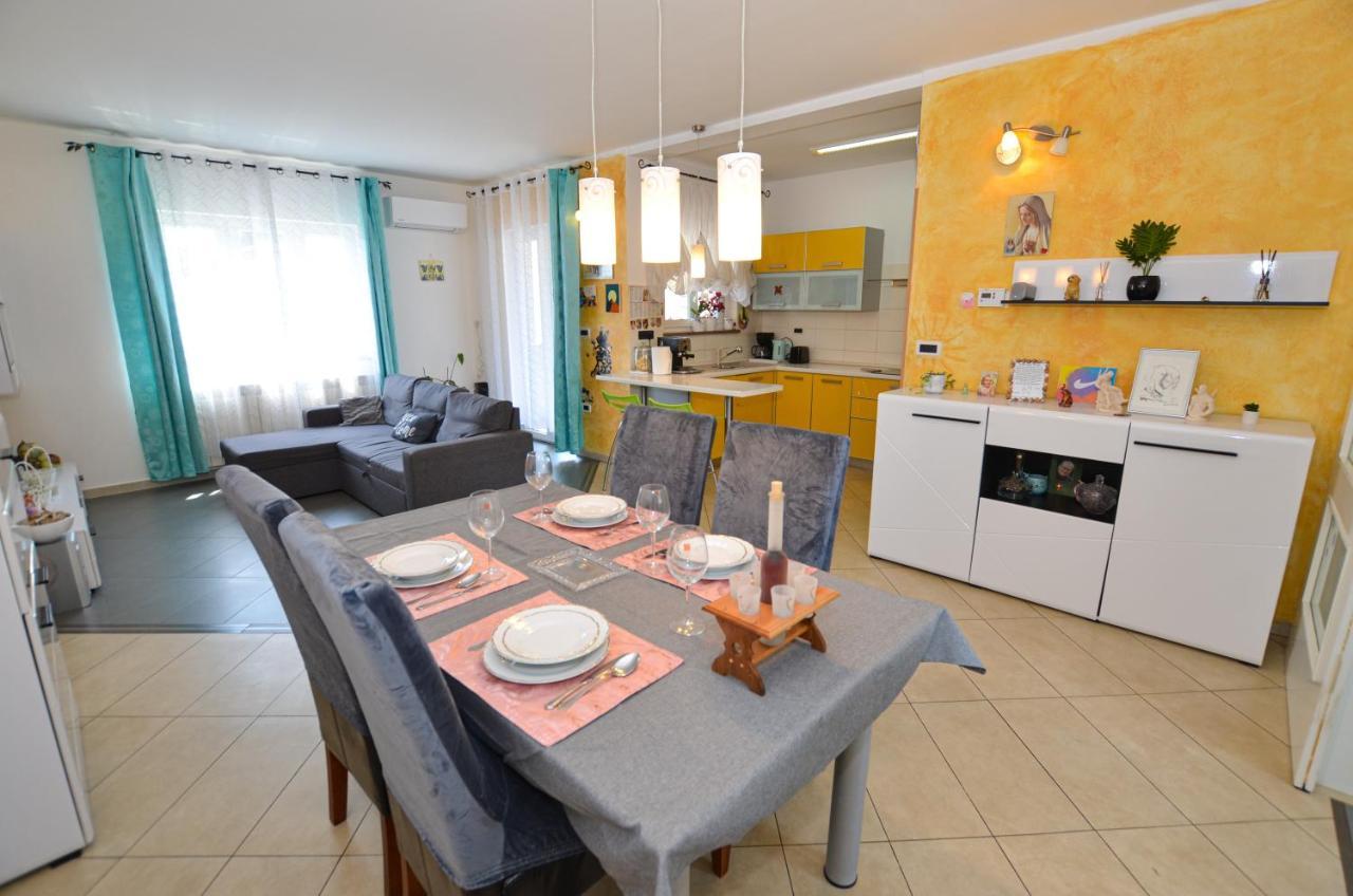 Noemi & Ana Apartment Rovinj Kültér fotó